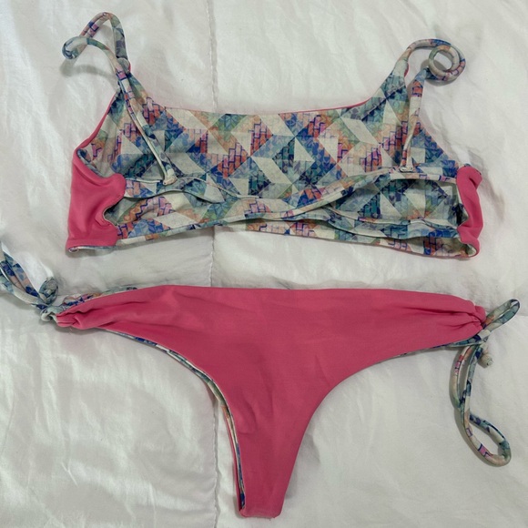 Reversible San Lorenzo Bikini Set! - Picture 5 of 6